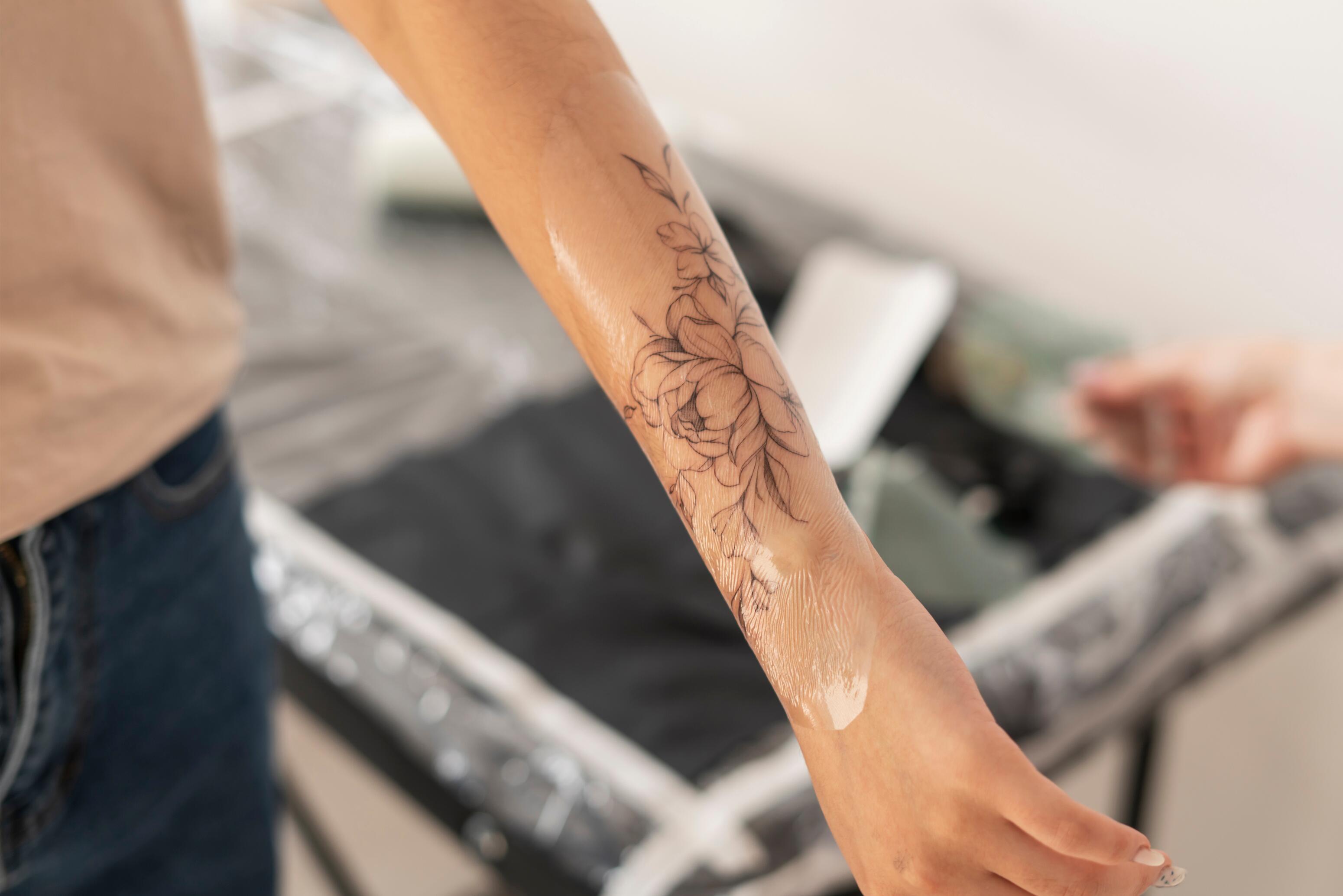 immediate post-tattoo aftercare